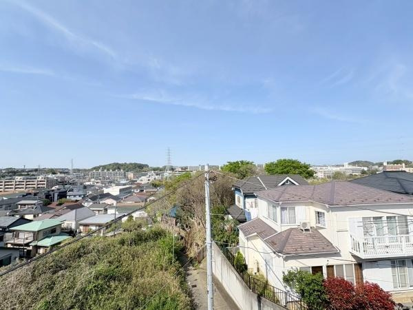 横浜市栄区笠間５丁目の中古一戸建のその他|現地からの眺望です。風通しが良くて窓を開けて過ごしたい方にもおすすめな住戸です。