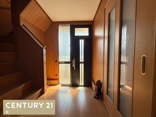 和歌山市木ノ本　中古戸建の玄関