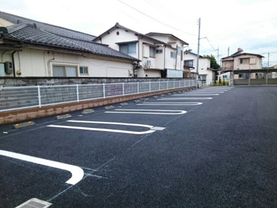 【駐車場】 | シェ　モワ　ココ