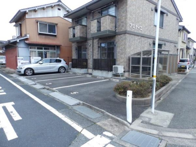 【駐車場】 | アミティエ