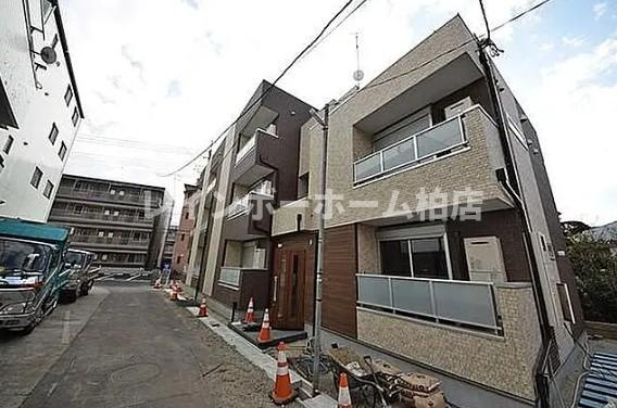 オートロック☆シャッター☆追い炊き☆浴室乾燥機の外観|建物外観を気になさる方へ、見た目の良い物件です