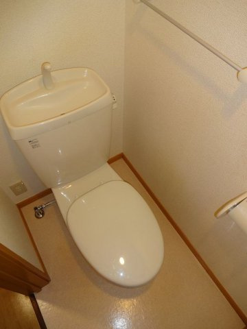 リウッシーレ　Ａのトイレ