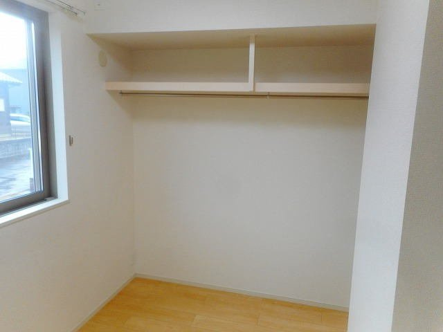 フローラルの収納