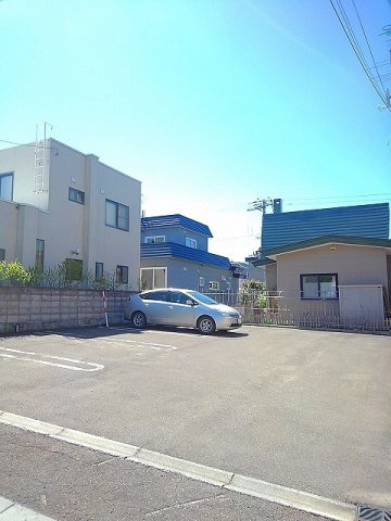 アルドールⅢの駐車場