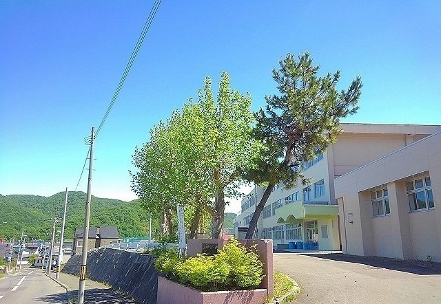 アルドールⅢの周辺|福井野中学校まで270m