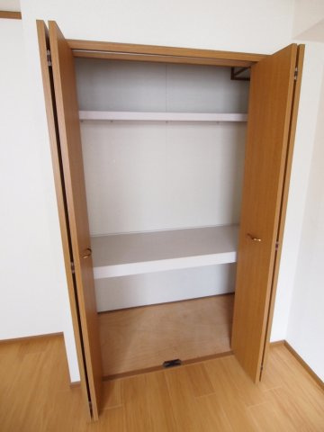 エピナール弐番館の収納