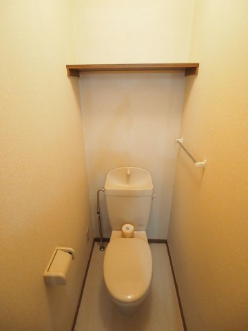 エピナール弐番館のトイレ