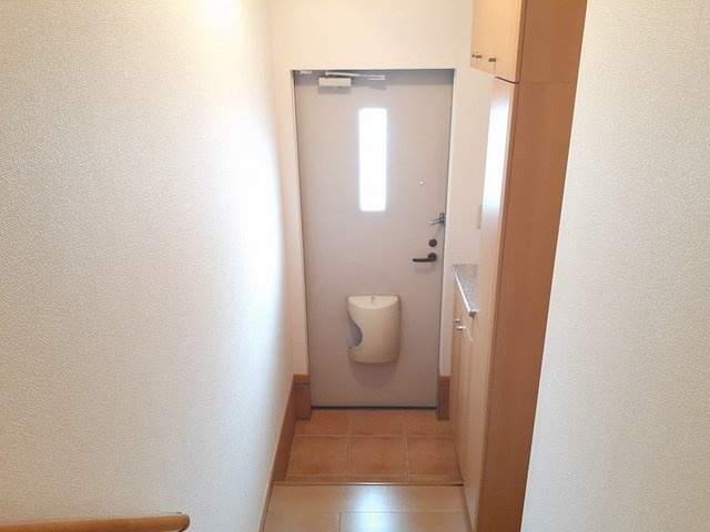 アーバンヴィレッジⅢの玄関