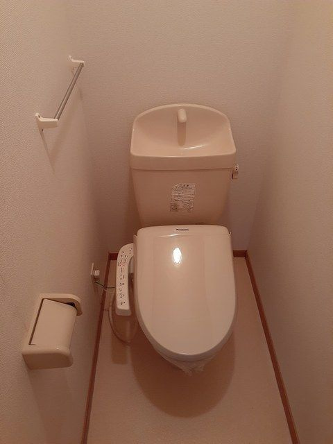 ウィング．メゾン　５番館のトイレ
