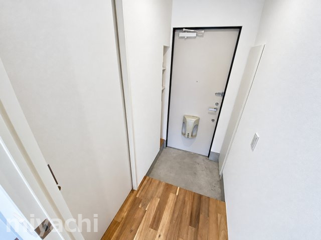 ピースコウセイ北佐古　Aの玄関