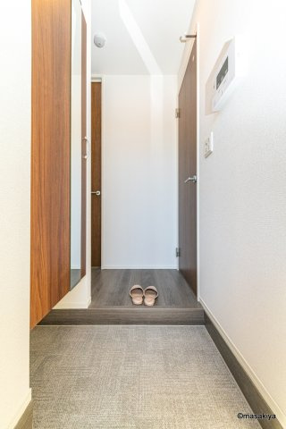 Eclat（エクラ）の玄関