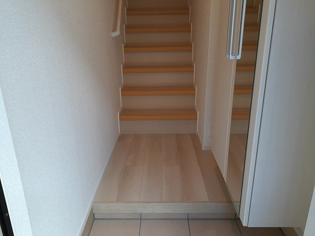 グラン　ブルーⅡ　Ｂの玄関