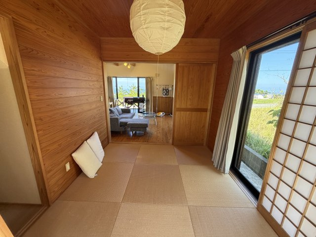 琉球の恋の和室
