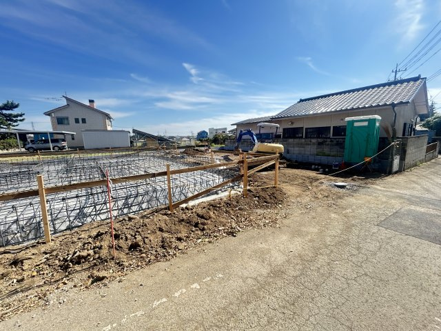 新築　前橋市勝沢町第２　クレイドルガーデン　１号棟の外観|現地写真　2027年2月完成予定！類似物件のご内覧等、お気軽にお問合せください♪　							
　							
