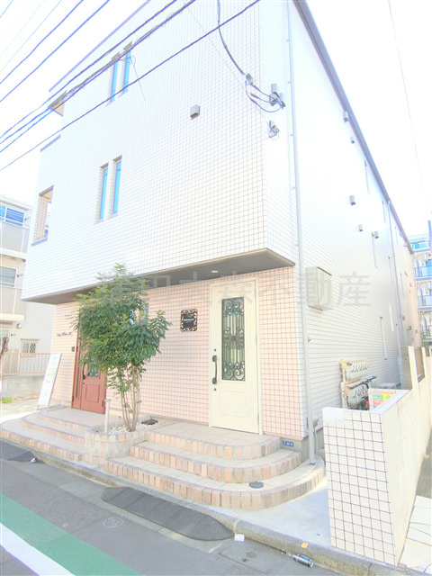 ポウドカープエムの外観