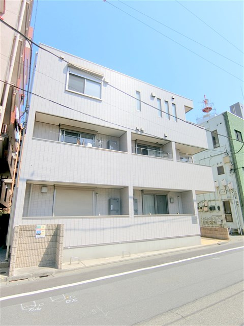 ドミール平和島の外観