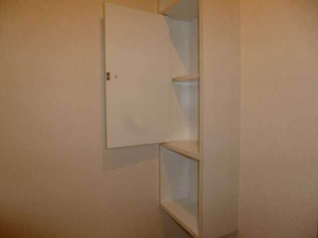 モデルノカーサのトイレ|トイレ棚