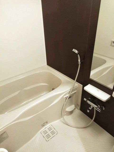 リバーサイドⅡの浴室