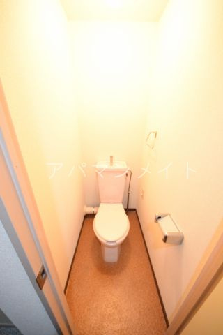 【トイレ】 | メゾンワタナベⅡ | 落ち着いた色調のトイレです