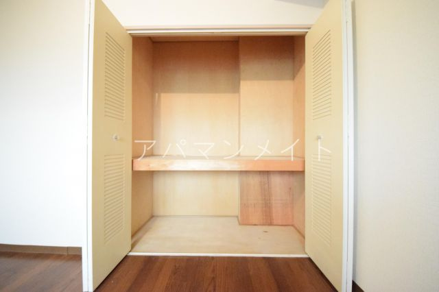 【収納】 | メゾンワタナベⅡ | 便利な収納スペースです