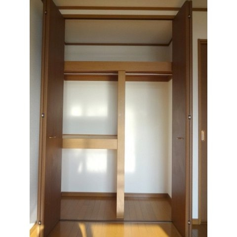 ハイツ栴檀の収納
