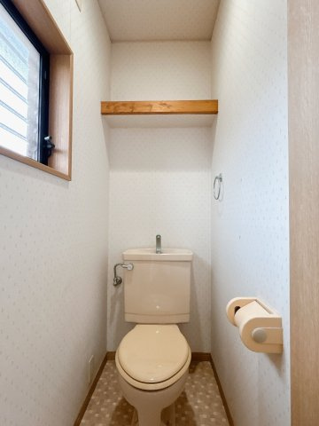 宇城市不知火町亀松の中古一戸建のトイレ|2F