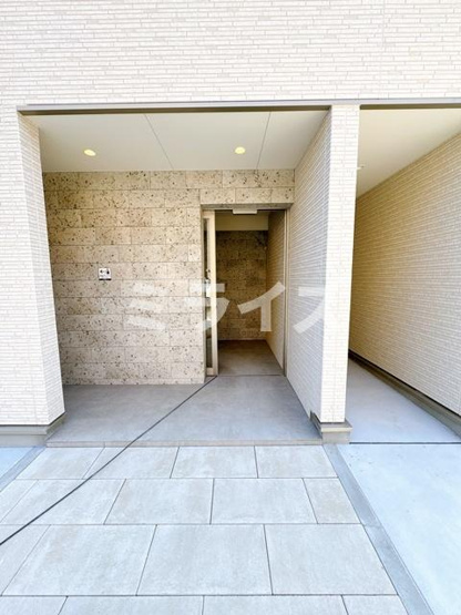 【エントランス】 | プルメリア関大前