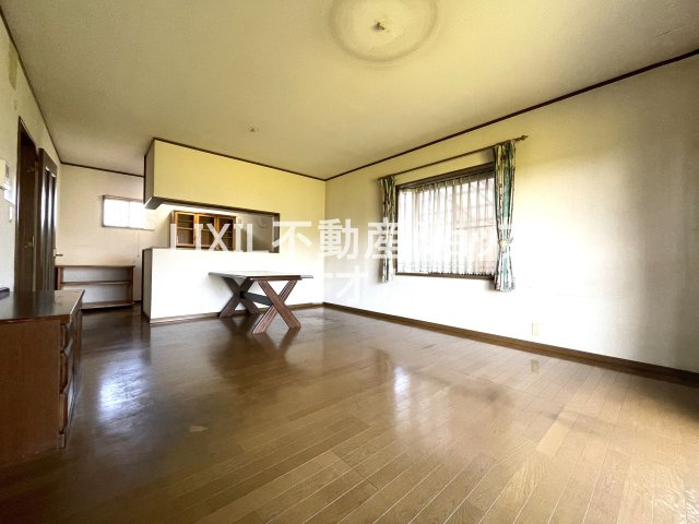 【居間・リビング】 | 羽生市下手子林　中古戸建