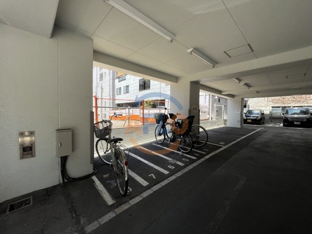 グランデージ清水谷　真田山小学校のその他共用部分|グランデージ清水谷　駐輪場