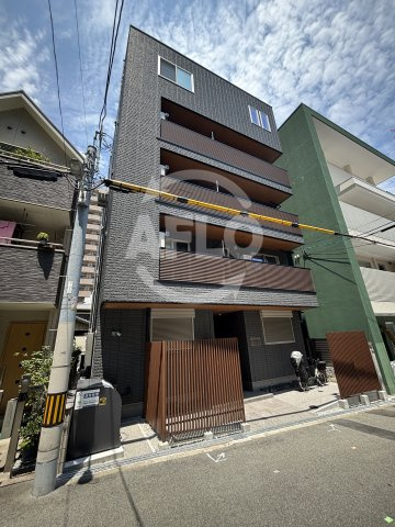 ルミナテラス上町台の外観