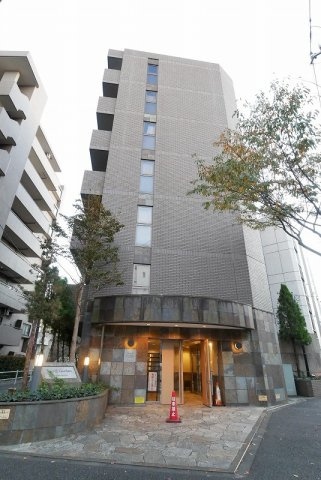 ロイヤルガーデン哲学堂の外観|おしゃれな外観です