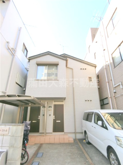 シャトレット・ド・マティネの外観|外観　2010年4月築　軽量鉄骨造地上2階建て1階1LDK、2階2LDKの総戸数2戸の人気賃貸アパート！JR京浜東北線蒲田駅と京急本線京急蒲田駅徒歩圏内の東京都大田区蒲田1丁目！