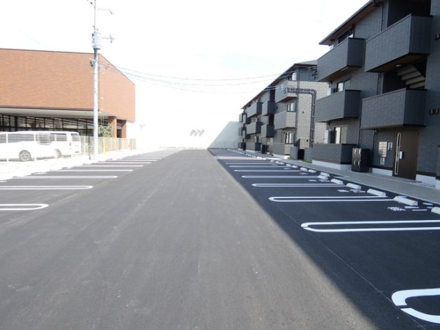 【駐車場】 | サンガーデン新山口 B