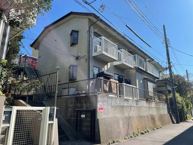 川崎市麻生区高石４丁目のアパート
