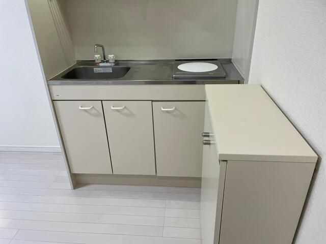 シャンブル港南のキッチン