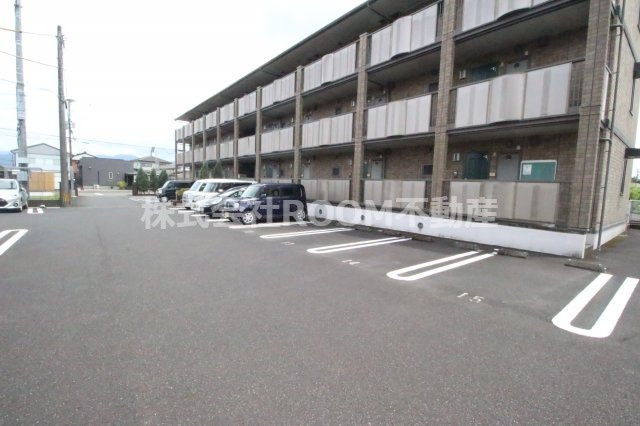 Hermitの駐車場