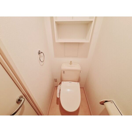 【トイレ】 | S・K守山 | 落ち着いた色調のトイレです