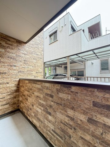 ベイルームステラ橋本のバルコニー|別部屋参照