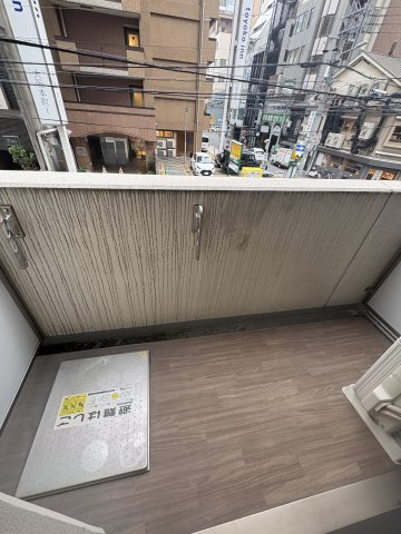 セレニテ堺筋本町SUDのバルコニー