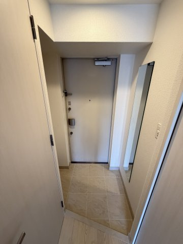 アドバンス大阪城べレッツァの玄関