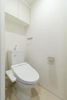 【トイレ】 | ベルヴュコート立川 | ※写真は同タイプ住戸です。