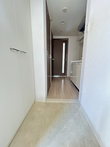 エスリード神戸三宮ノースゲートの玄関