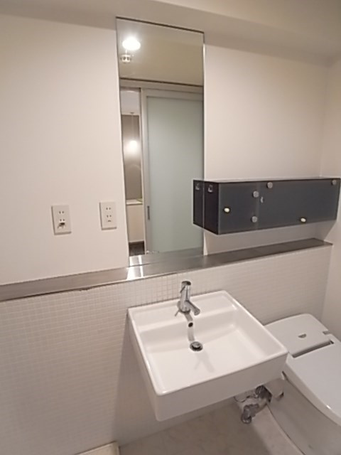 maison du etoilesの洗面所