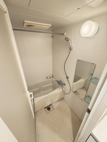 QCフラット北堀江の浴室