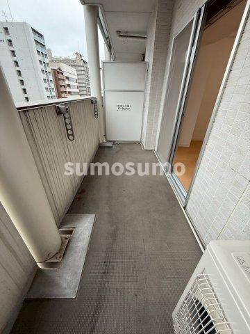 URBAN FLATS中之島 (旧 LaDouceur中之島)のバルコニー