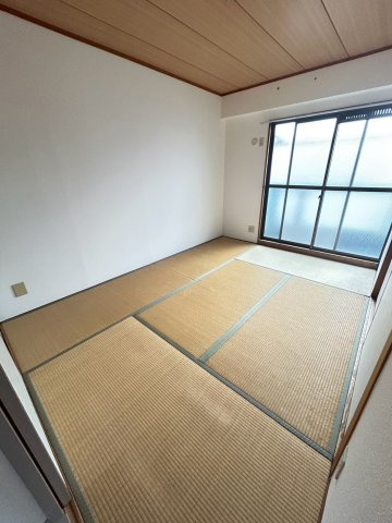 リベラ西芦屋の和室