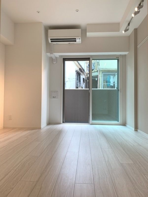 クレイシア三軒茶屋の居間・リビング|使いやすい居間です