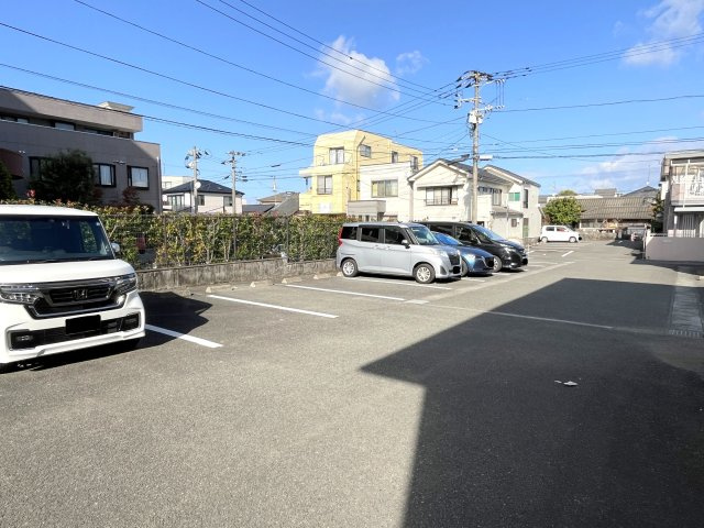 グランエスポワールAの駐車場