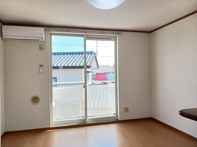 【居間・リビング】 | フォレストヒル | 使いやすい居間です