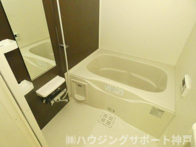 メゾン・ド・リアンⅢの浴室